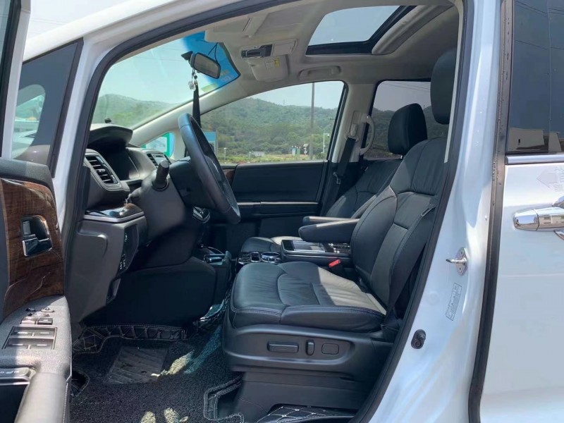 广州17年本田奥德赛5