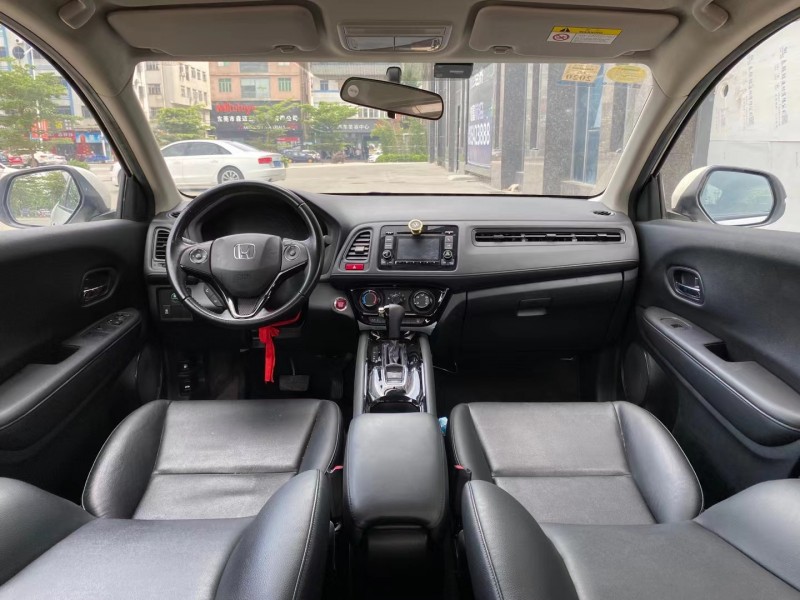 东莞18年本田缤智6