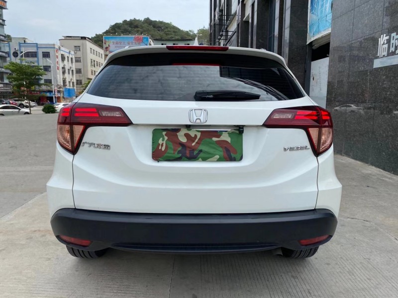 东莞18年本田缤智9