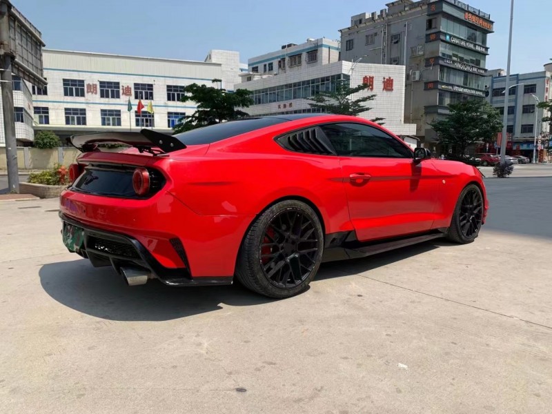 东莞17年福特野马4