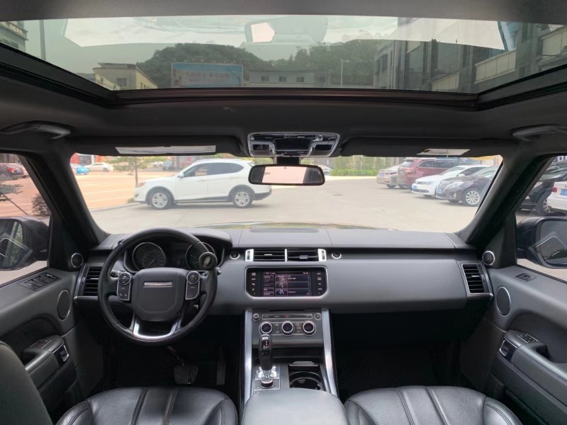 东莞14年路虎揽胜运动6