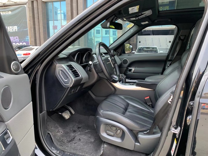 东莞14年路虎揽胜运动8