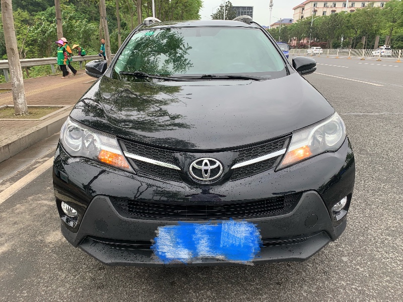 岳陽14年豐田RAV4榮放9