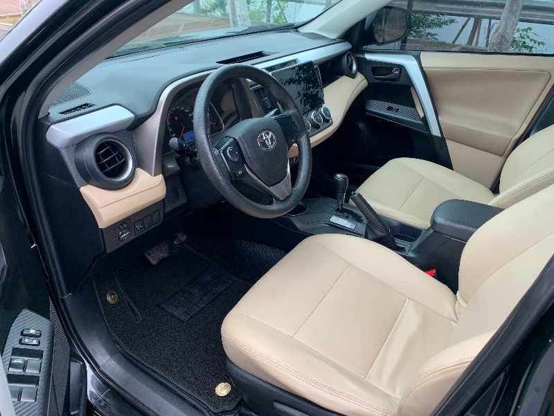 岳陽14年豐田RAV4榮放1