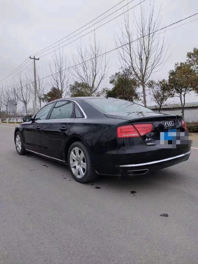徐州12年奥迪A8L4