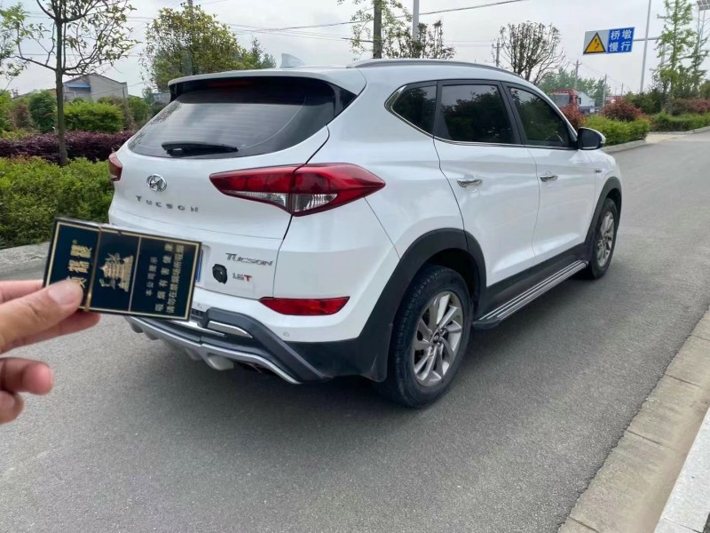 武汉18年现代途胜6