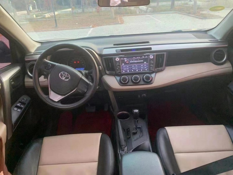 濟南14年豐田RAV4榮放6