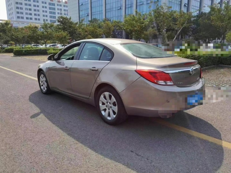 潍坊11年别克君威2