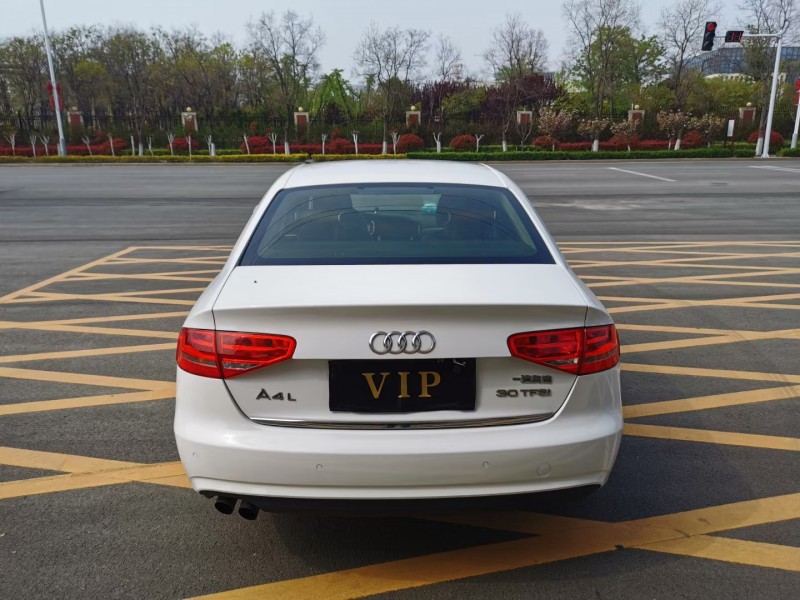 徐州14年奥迪A4L2