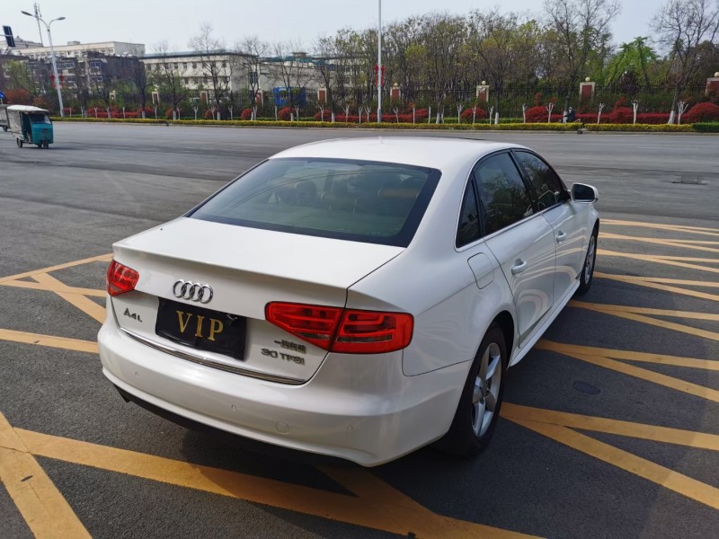 徐州14年奥迪A4L1