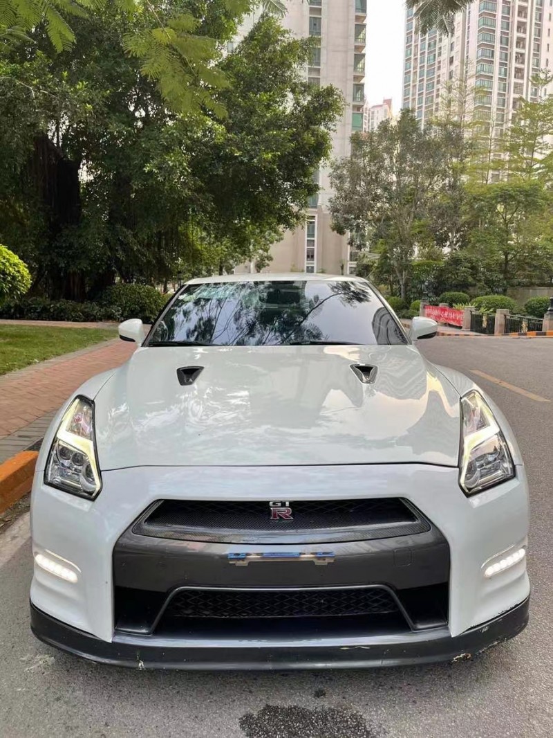 珠海15年日產GT-R1