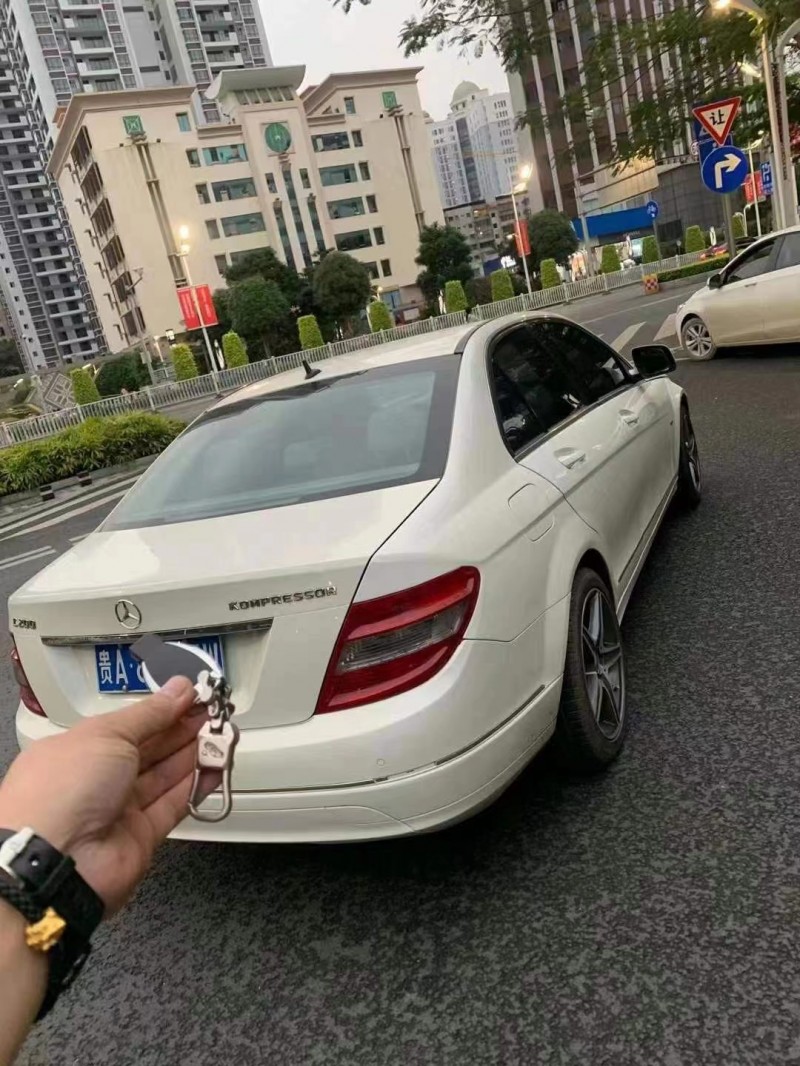 貴陽08年奔馳C1
