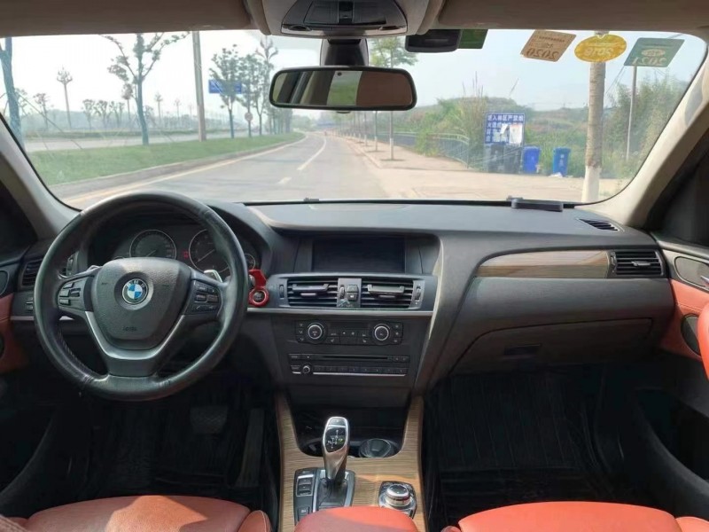 成都13年宝马X34