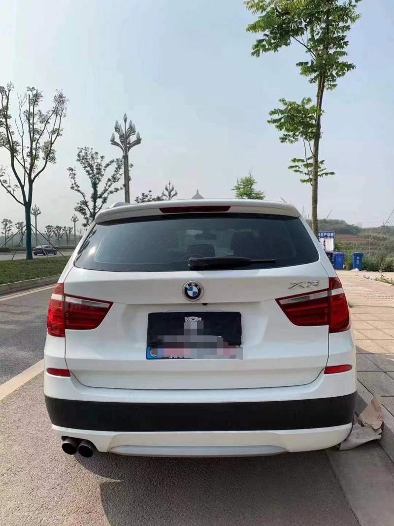 成都13年宝马X37