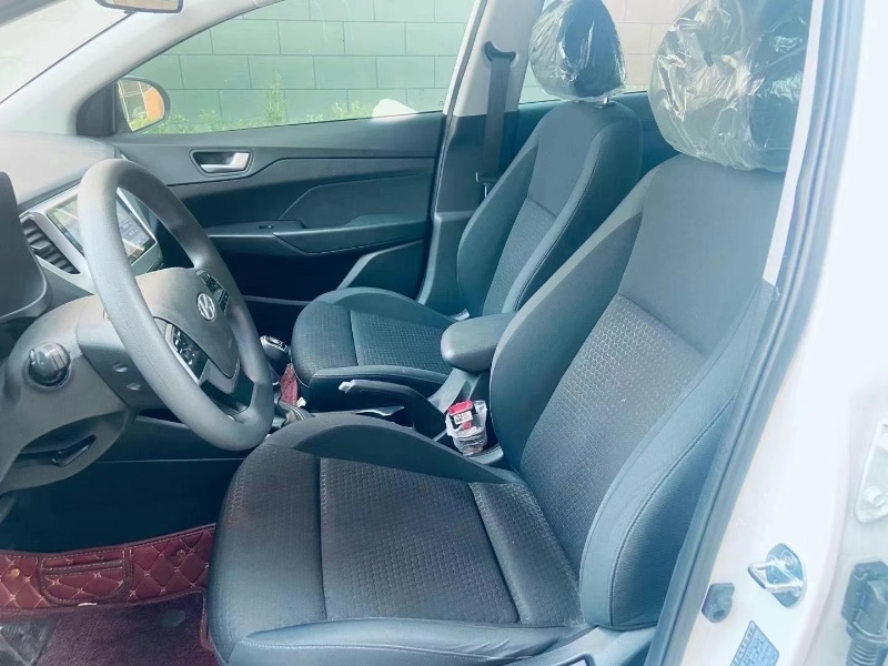 青岛20年现代悦纳7