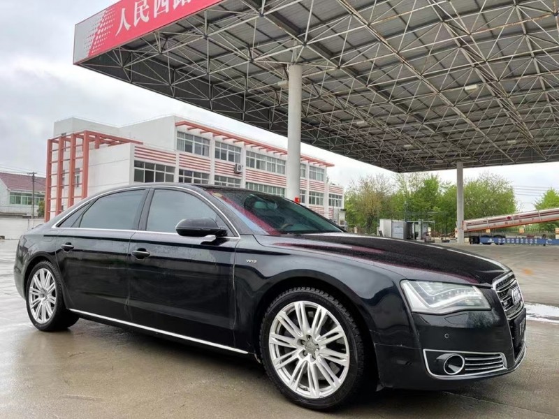 盐城12年奥迪A8L8