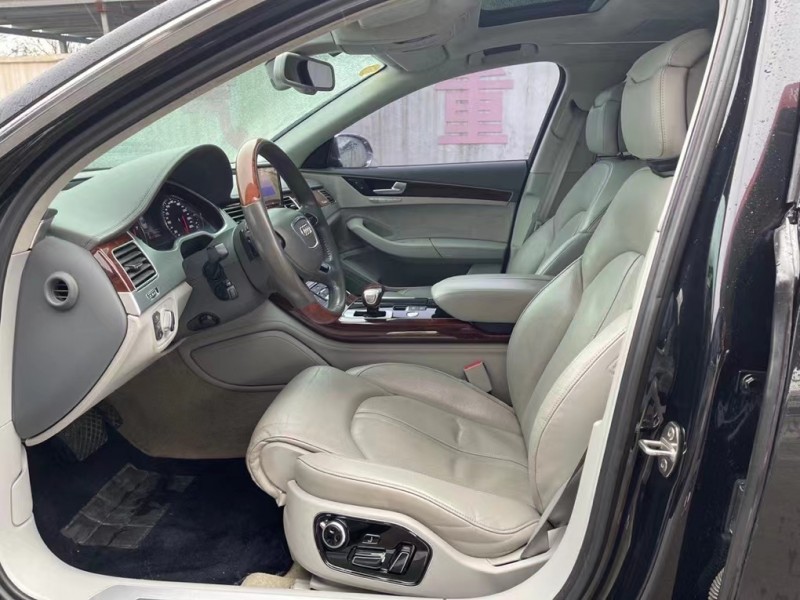 盐城12年奥迪A8L3