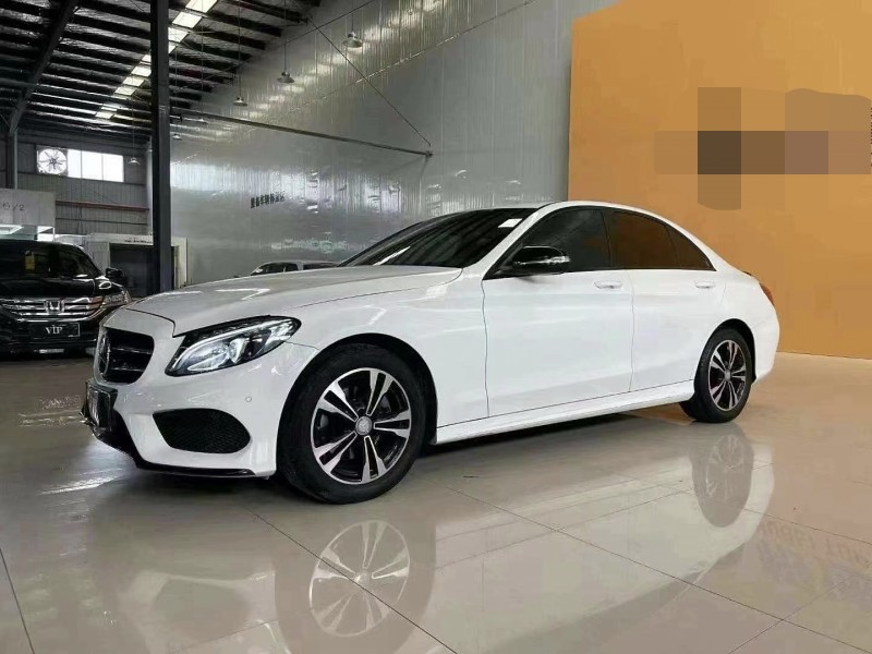 恩施17年奔馳C7