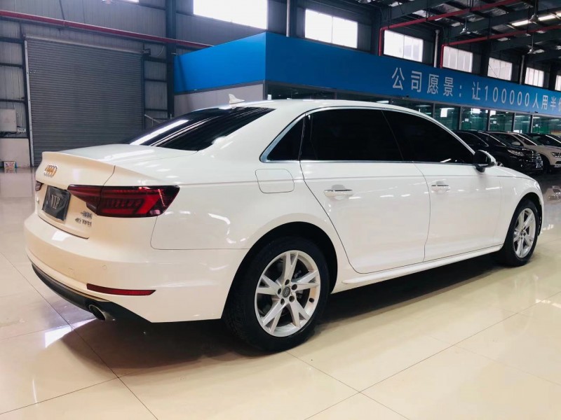恩施17年奧迪A4L3