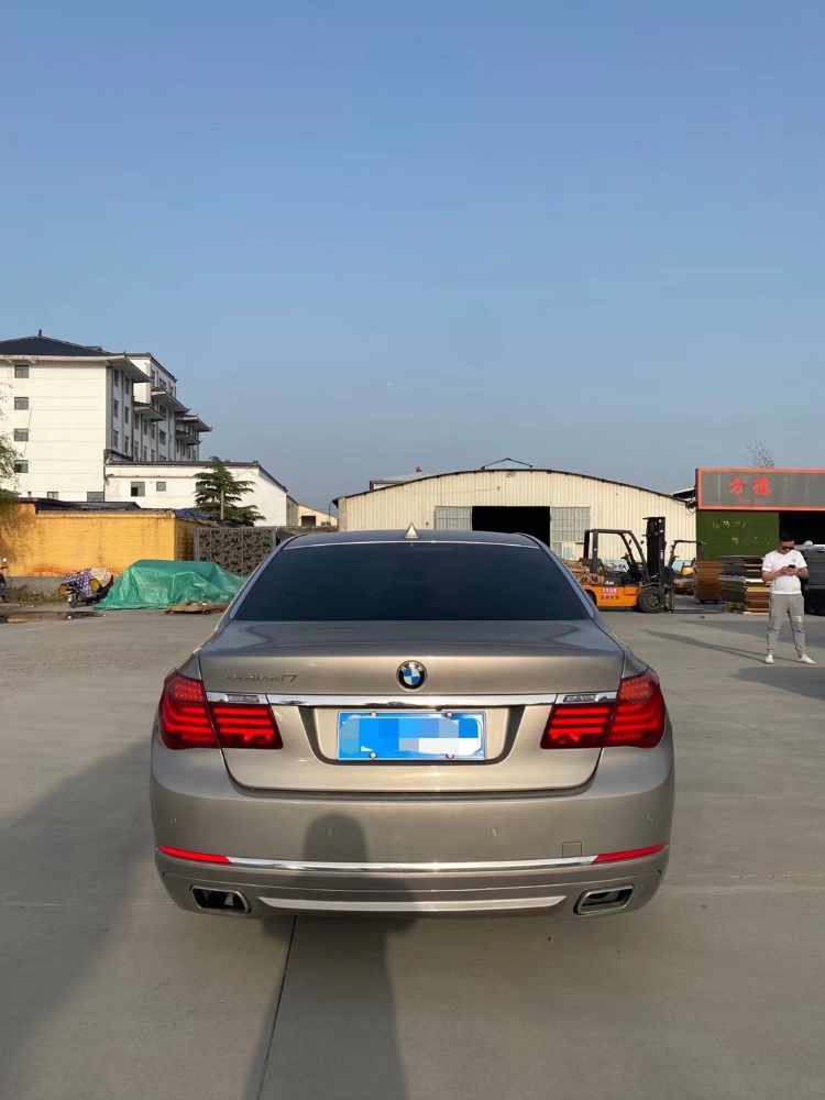 徐州14年宝马7系4