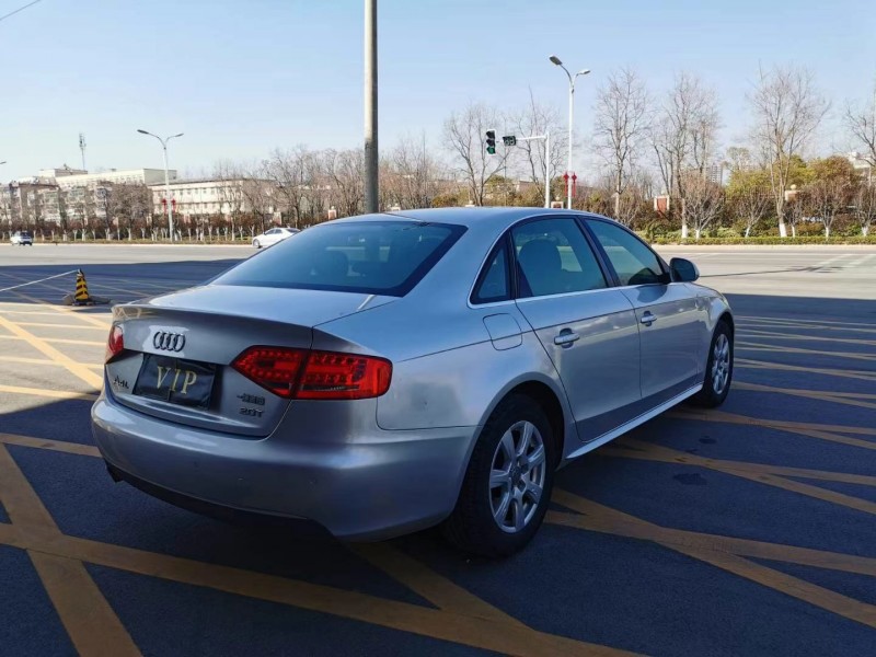 徐州11年奥迪A4L4