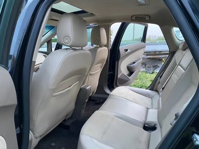 徐州14年别克英朗1