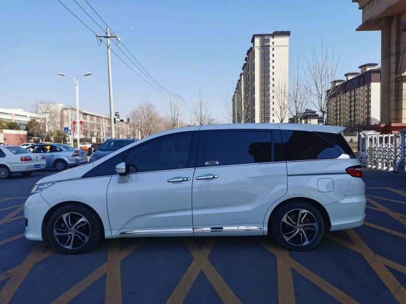 徐州17年本田奥德赛8