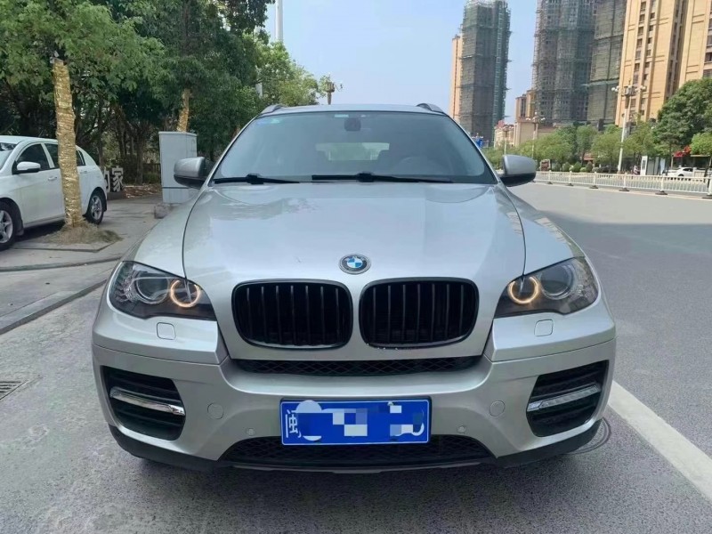 廈門12年寶馬X61