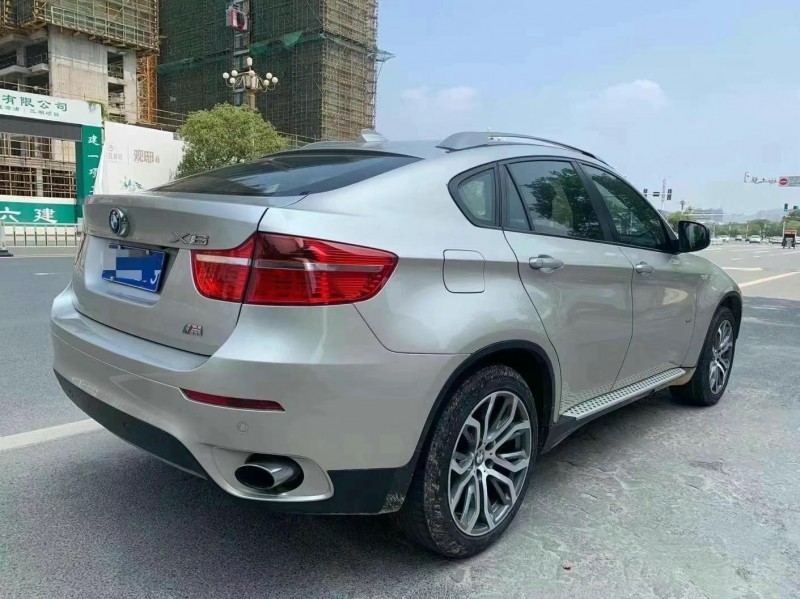 廈門12年寶馬X67