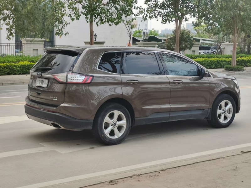 中山16年福特锐界5
