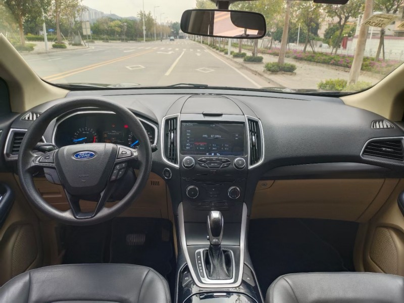 中山16年福特锐界9