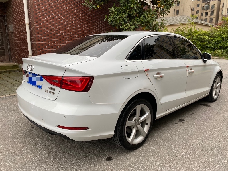 泰州15年奥迪A34