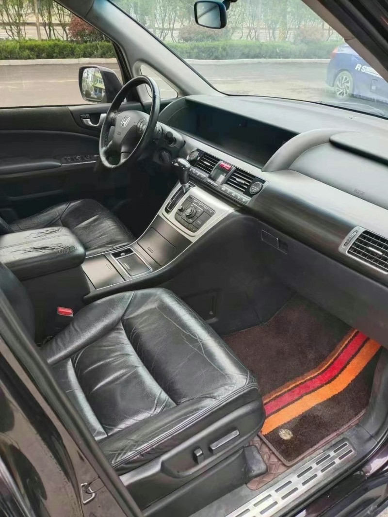 济宁14年本田艾力绅7