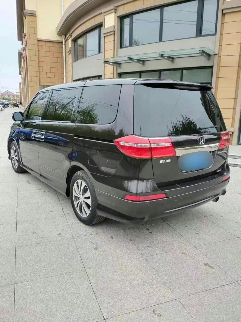 济宁14年本田艾力绅9