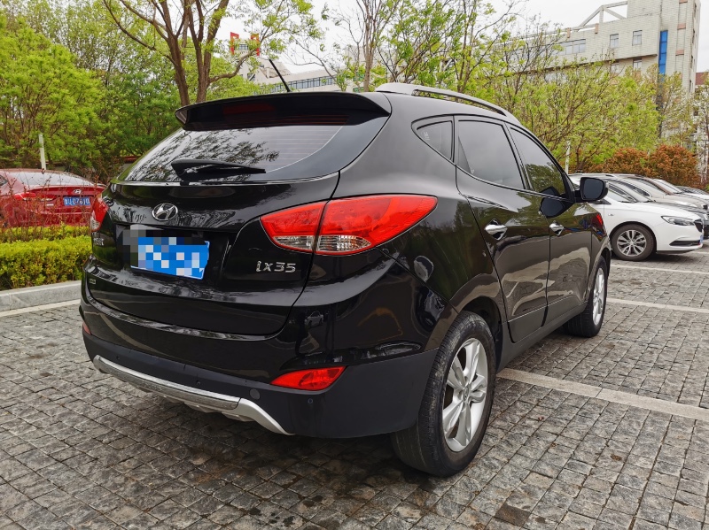 青岛12年现代ix352