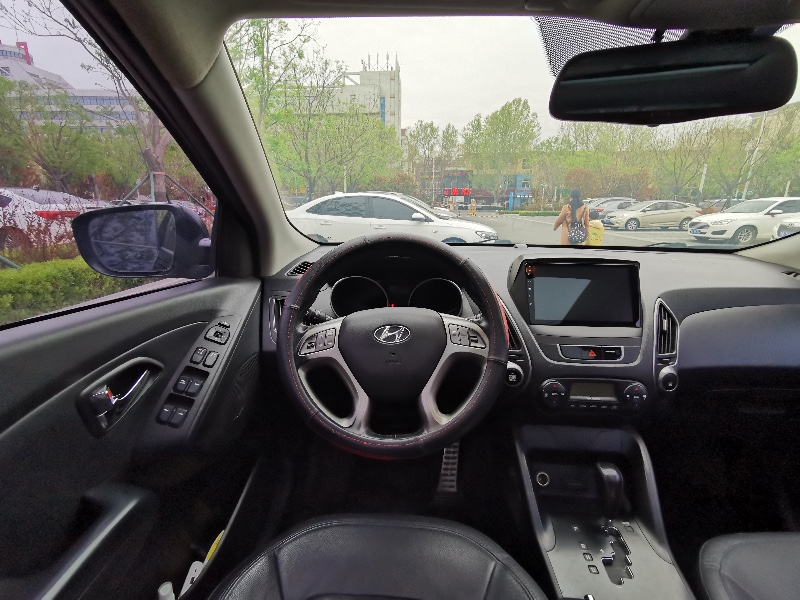 青岛12年现代ix351