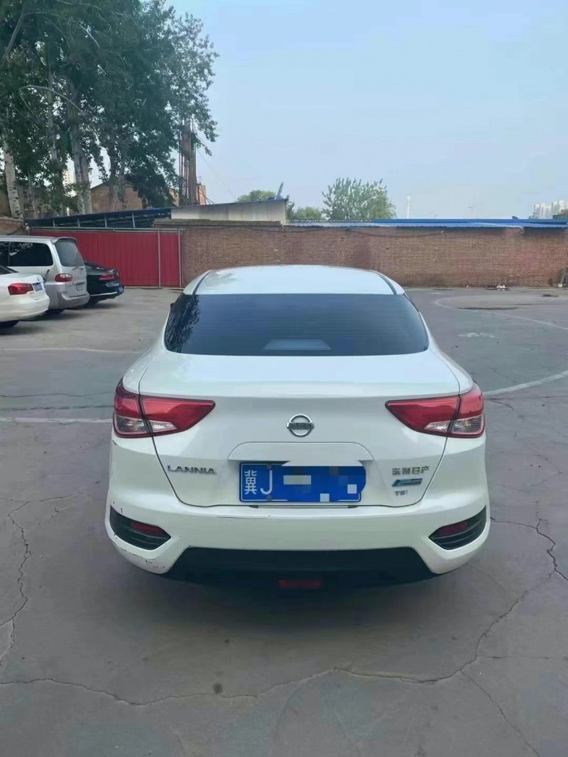 保定18年日产蓝鸟7