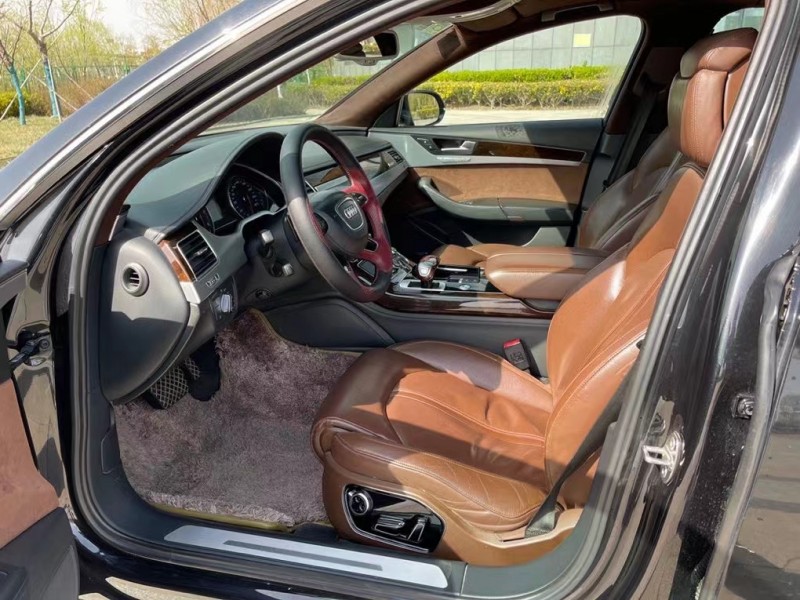 盐城14年奥迪A8L4