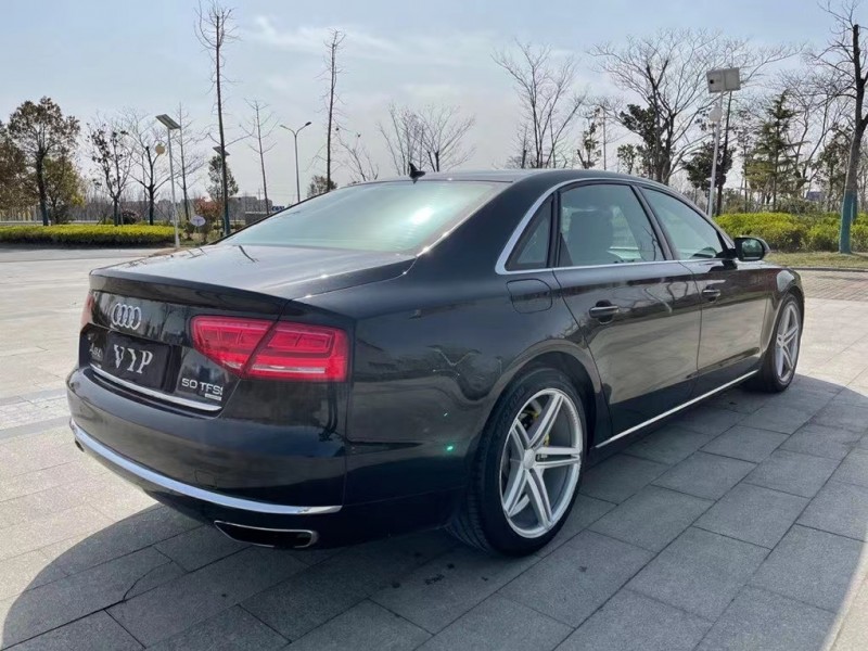 盐城14年奥迪A8L5