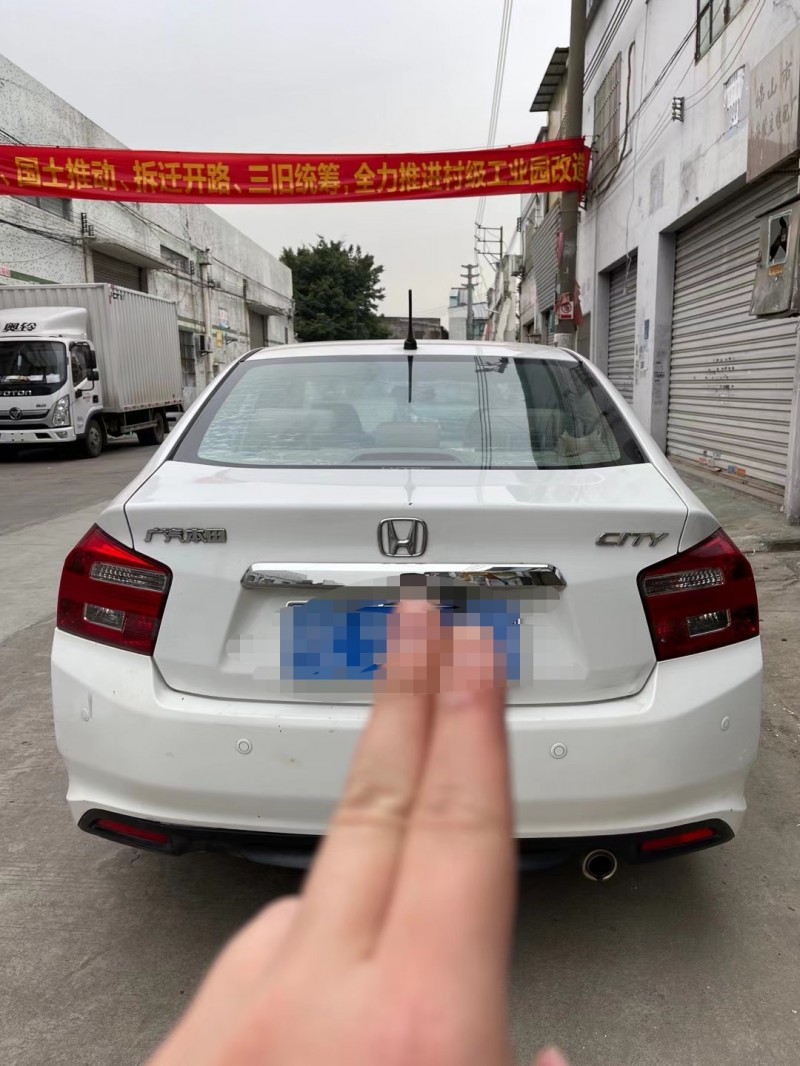 广州14年本田锋范3