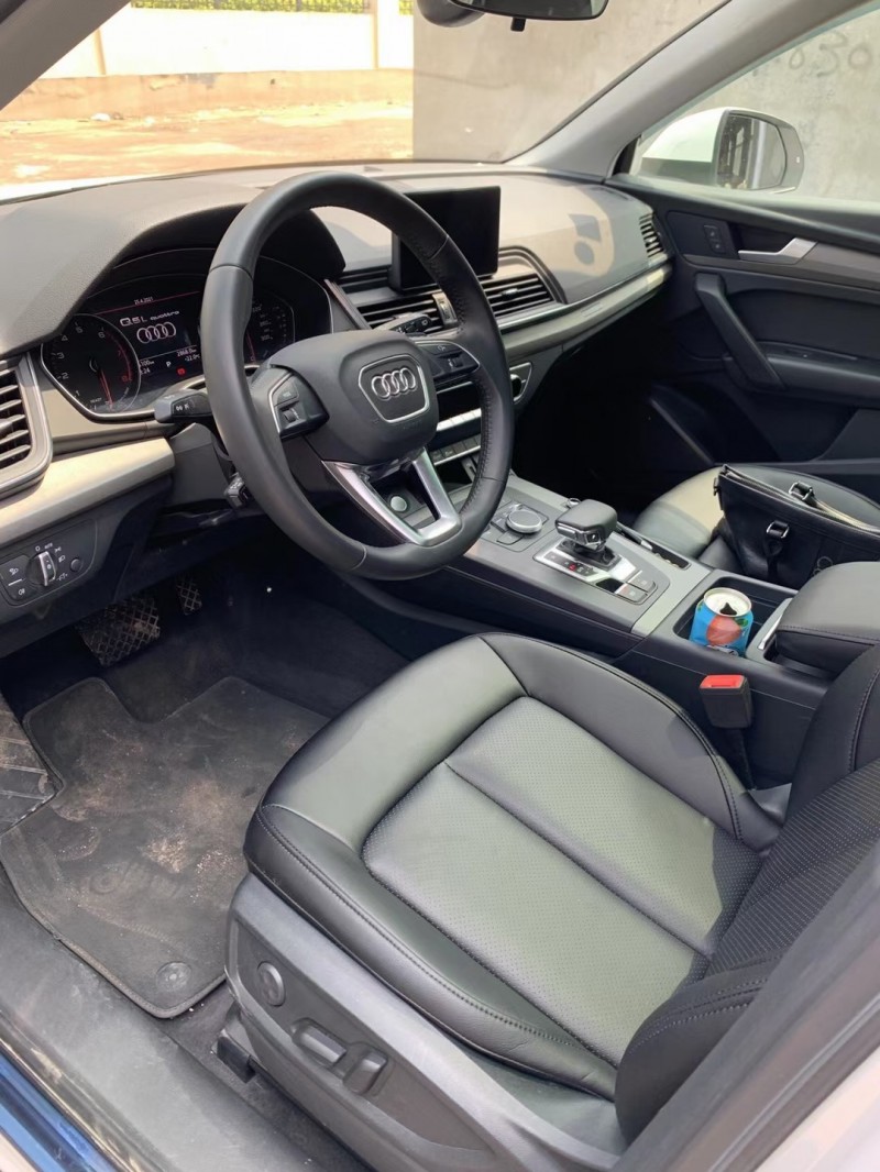 青岛19年奥迪Q54