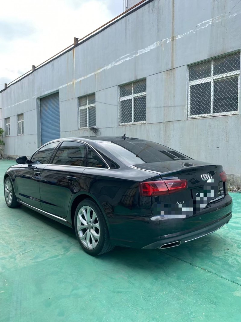 上海16年奧迪A6L5