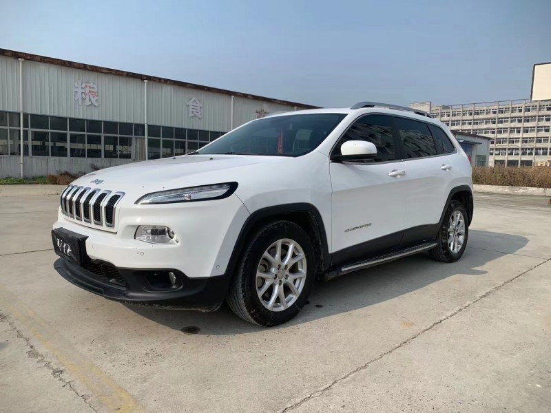 北京16年Jeep自由光7