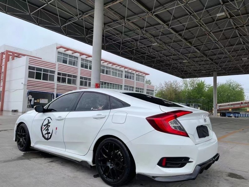 盐城16年本田思域5