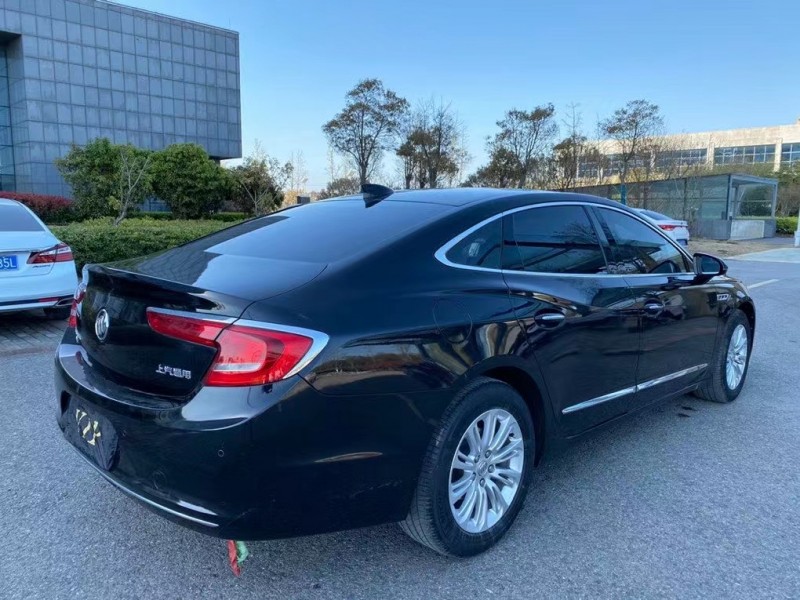 盐城17年别克君越5