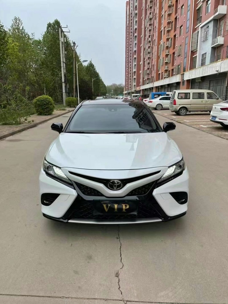 保定18年丰田凯美瑞1