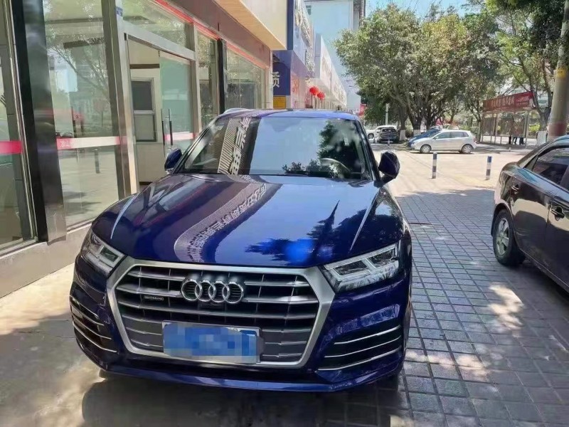 成都18年奥迪Q51