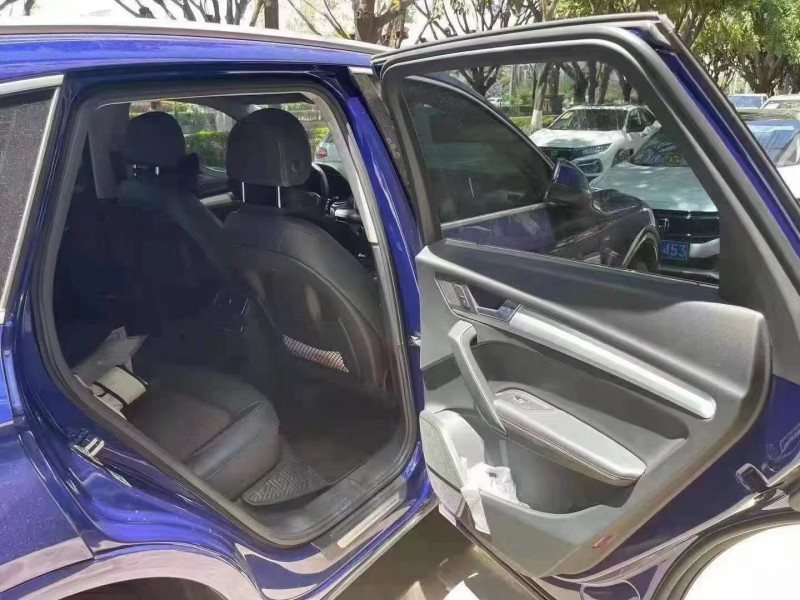 成都18年奥迪Q53