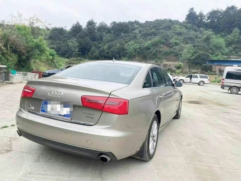 安順13年奧迪A6L1