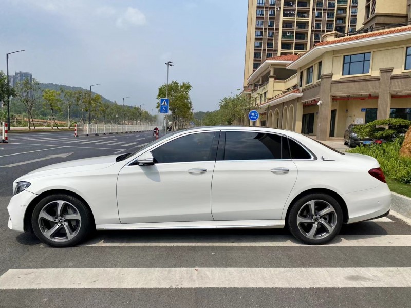 广州19年奔驰E6